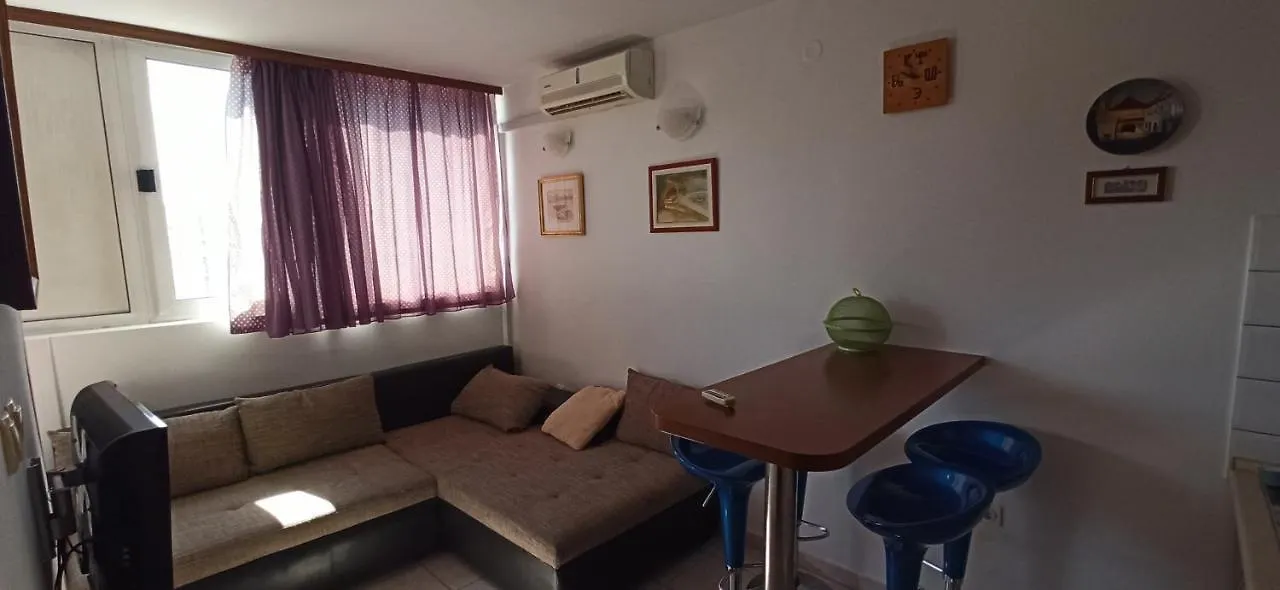 Apartment M Split